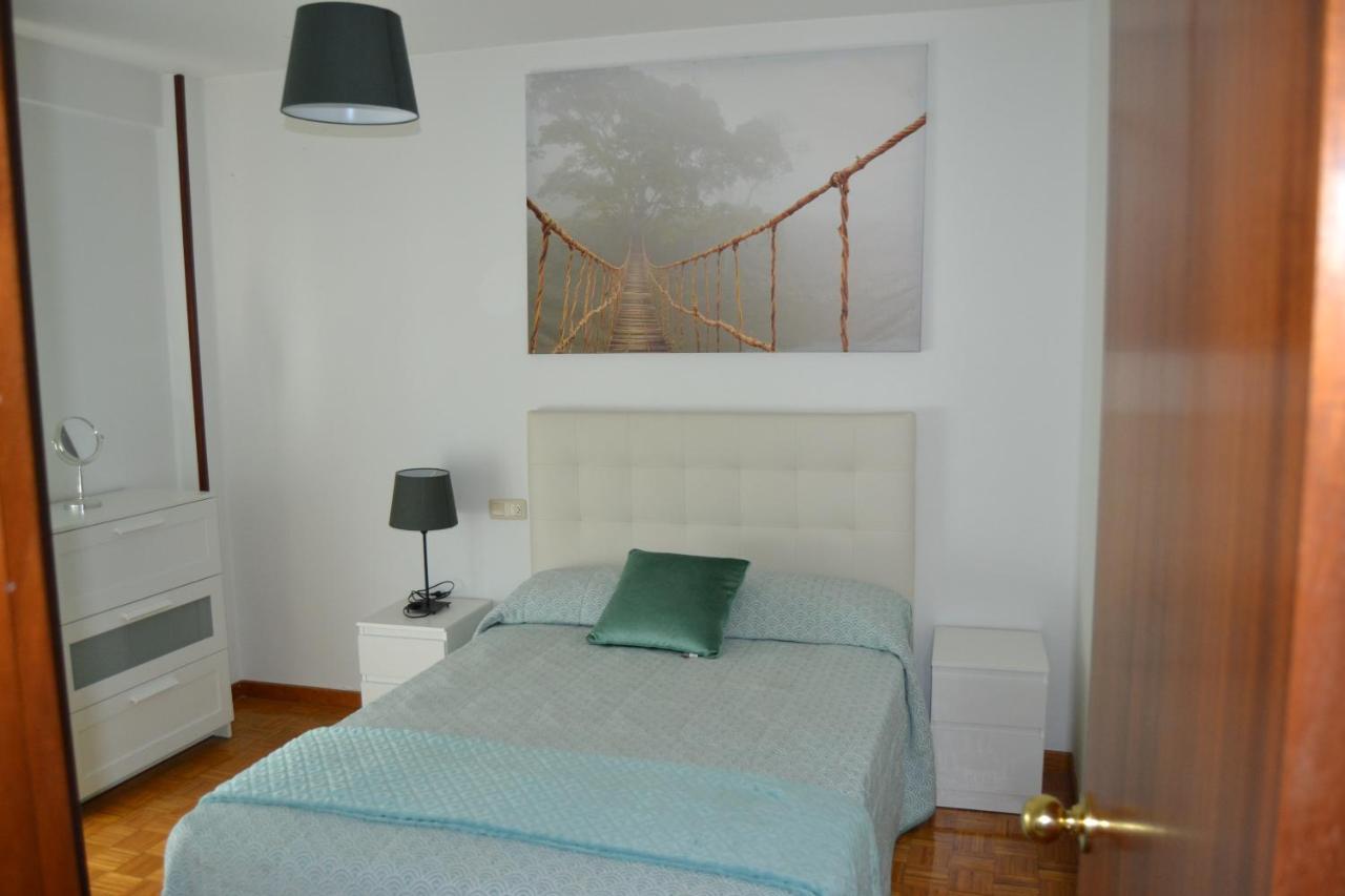 Inmoinsuas Train Station Appartement Sarria Buitenkant foto